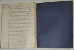 Zeszyty szkolne - zestaw 10 szt - 1 komplet